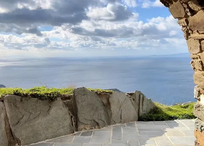 Dionysos Sea And Stone Luxury * Kardhianí